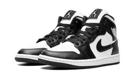 Air Jordan 1 Mid Panda 42 EU black