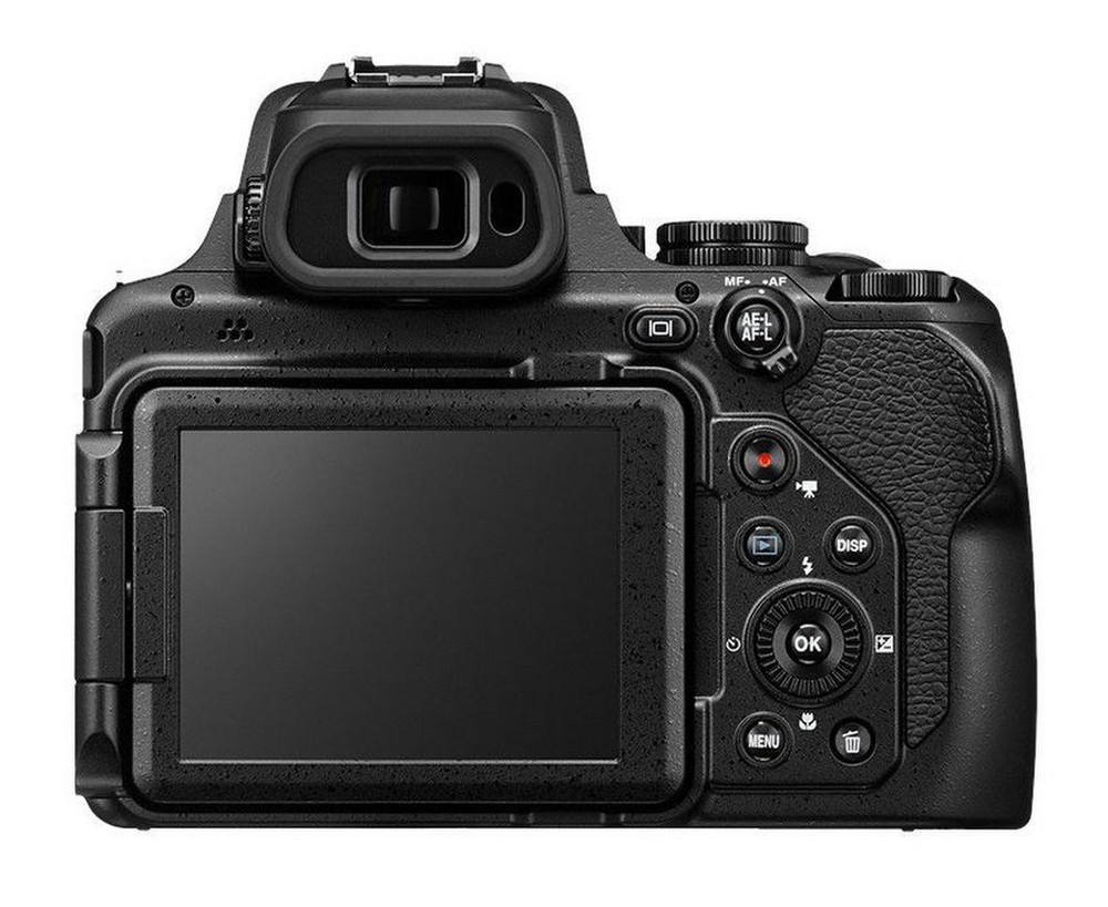 nikon p1000 kaina