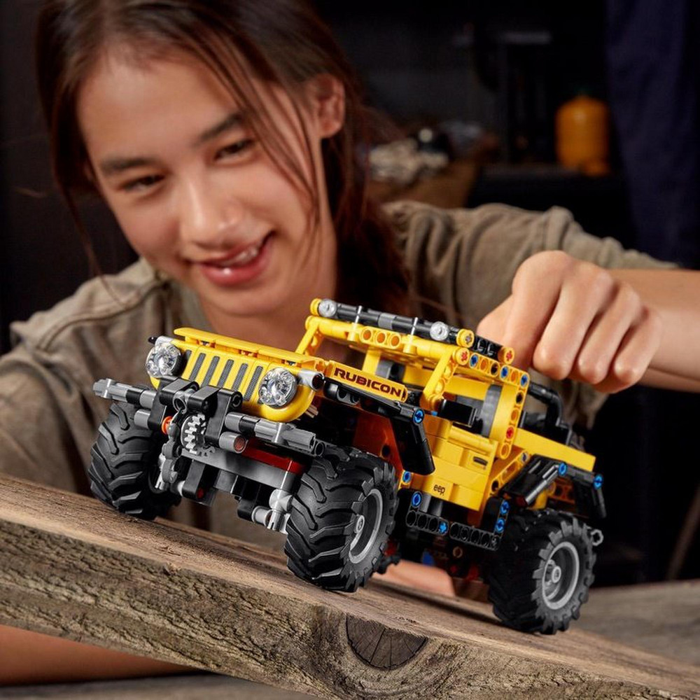 lego technic wrangler jeep