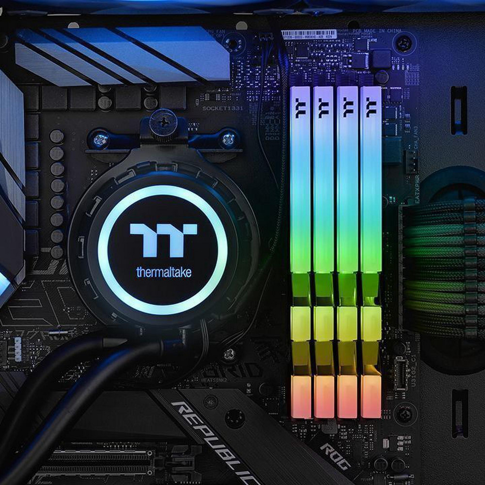 Thermaltake Toughram RGB Black 2x16GB DDR4 3600MHZ DIMM