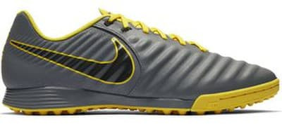 nike tiempo legend 42