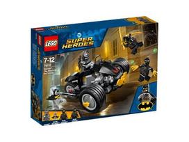 batman zaislas - LEGO Super Heroes Batman: The Attack of the Talons 76110 - 2 nuotrauka