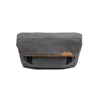 Peak Design  The Field Pouch V2 (Charcoal)
