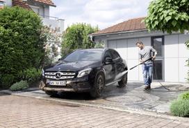 karcher 4 auksto slegio plovykla - Aukšto slėgio plovimo įrenginys Kärcher K 4 Compact - 12 nuotrauka