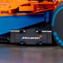 lego mclaren - LEGO Technic McLaren Formula 1 lenktynių automobilis 42141 - 7 nuotrauka