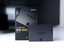 vidinis kietasis diskas 2 - Samsung 870 QVO 8TB SSD - 4 nuotrauka