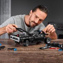 fast furious - LEGO Technic - Dom's Dodge Charger (Fast and Furious) 42111 - 8 nuotrauka