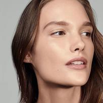 estee lauder hydra - Estee Lauder Futurist Hydra Rescue Moisturising drėkinamasis makiažo pagrindas 35 ml. - 1N2 Ecru - 2 nuotrauka