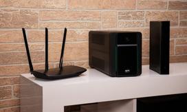 ups 900 w - APC BX1600MI - 6 nuotrauka