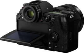 fotoaparatai panasonic lumix - Panasonic Lumix DC-S1 + 24-105mm - 3 nuotrauka