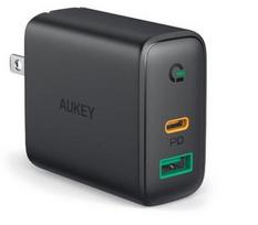 Aukey PA-D1 (Juodas)
