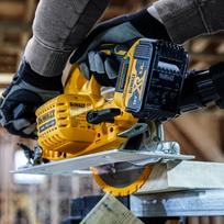 18v dewalt diskinis pjuklas - Dewalt DCS570N - 3 nuotrauka