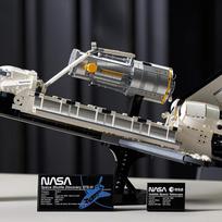 lego space - LEGO Icons NASA daugkartinis erdvėlaivis „Discovery“ 10283 - 7 nuotrauka