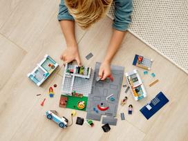 lego city - LEGO CITY Šeimos namas 60291  - 8 nuotrauka