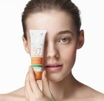 vichy capital soleil spf50 -  VICHY matinį efektą suteikianti kasdienė priemonė nuo saulės CAPITAL SOLEIL 3-IN-1, SPF 50, 50 ml - 3 nuotrauka