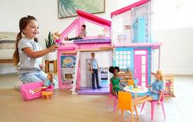 barbiu baldai - Mattel Barbie Malibu House Playset FXG57 - 5 nuotrauka