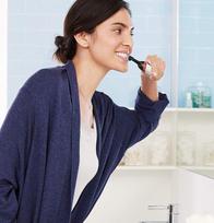 oral b cross action - ORAl-B Smart 4500 Cross Action Black Edition - 4 nuotrauka