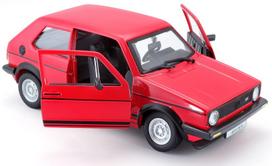 zaislines masineles volkswagen - Bburago Car Volkswagen Golf Mk1 GTI 1979 1:24 - 2 nuotrauka