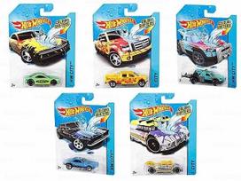 hot wheels mattel - HOT WHEELS automobiliukas keičiantis spalvą  1:64 , BHR15 - 1 nuotrauka