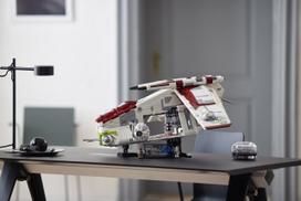 lego star - LEGO Star Wars Respublikos kovos erdvėlaivis 75309, 3292 vnt. - 9 nuotrauka