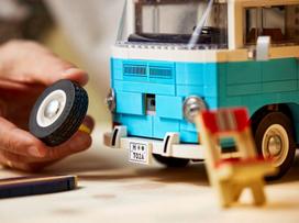 lego creator expert - LEGO Creator Expert Mikrobus kempingowy Volkswagen T2 10279 - 10 nuotrauka