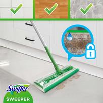 swiffer pigu lt - Swiffer Sweeper Starter Kit XXL: šluota, sausos servetėlės 8vnt ir šlapios servetėlės 3vnt - 4 nuotrauka