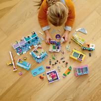lego friends heartlake city - LEGO Friends - Building on the Main Street 41704 - 4 nuotrauka