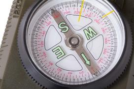 darius juodis - Levenhuk DC65 Compass Dark - 3 nuotrauka