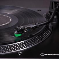 Pirkti Audio-Technica AT-LP120X Black (Juodas) - Photo 4