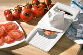 irankio rankena - Leifheit Universal Grater With 5 Blades - 4 nuotrauka
