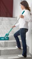 valymo grindu sepetys - Leifheit Floor Brush With Telescopic Stem Picobello M Micro Duo 33cm - 4 nuotrauka