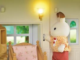 namas sylvanian - Epoch Sylvanian Families Red Roof Country Home 5302 - 8 nuotrauka