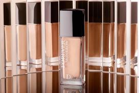 dior forever makiazo pagrindas - Christian Dior Diorskin Forever Skin Glow Foundation 30ml 5N - 5 nuotrauka