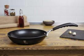 gili keptuve - BerlingerHaus keptuvė Black Professional Line, 24 cm - 5 nuotrauka