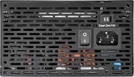 psu maitinimo blokas 650w - Thermaltake Toughpower GF, 150 mm, 650 W - 3 nuotrauka