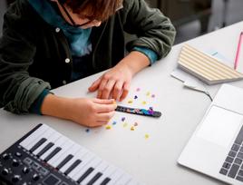 lego dots apyrankiu - LEGO Dots - Music Bracelet 41933 - 2 nuotrauka