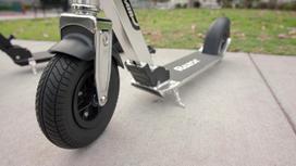 razor paspirtukas - Razor A5 Air Scooter Black (Juodas) - 13 nuotrauka