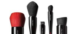 makiazo sepeteles - Shiseido Hasu Fude Foundation Brush - 2 nuotrauka