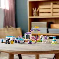 priekaba zirgami - LEGO Friends Žirgo treniruotė ir priekaba 41441 - 3 nuotrauka