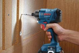 bosch gdr 18v - Smūginis suktuvas Bosch GDR 18V-160; 18 V; 2x2,0 Ah akum. - 4 nuotrauka