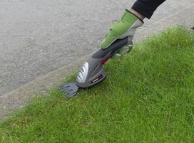 siaurapjuklis 20v - Powerplus POWEG4500 Grass Hedge Shears - 11 nuotrauka