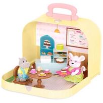 namelis namai - Lėlių namelio baldas Lil Woodzeez Travel Suitcase Pastry Shop Playset WZ6600Z - 3 nuotrauka