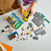 mokykliniai autobusai - LEGO City School day 60329 - 5 nuotrauka