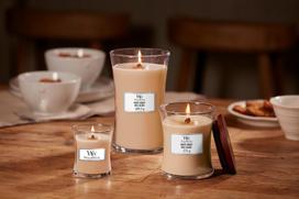woodwick zvakes 275 g - Aromatinė žvakė WoodWick Scented candle vase White Honey 275 g - 3 nuotrauka
