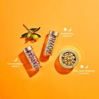 elizabeth arden kapsules - Elizabeth Arden Ceramide Vitamin C 60vnt Moterims Serumai odai - 5 nuotrauka