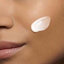 oda prausiklis - Clarins Velvet 200ml Moterims Valomasis pienelis - 5 nuotrauka