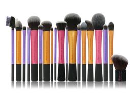 expert face brush - Real Techniques Base Expert Face Brush blending foundation brush 1pc. - 5 nuotrauka