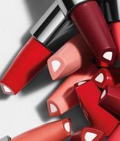 clinique lupu dazai - Clinique Dramatically Different Lipstick Shapping Lip Colour lūpų dažai - 44 Raspberry Glace - 2 nuotrauka