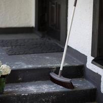 kiemo sluota fiskar - Fiskars Light Patio Broom - 8 nuotrauka