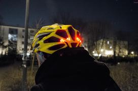 senukai dviraciai - Good Bike 4Helmet Sidelight 88305 - 3 nuotrauka